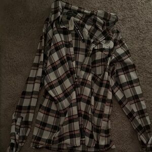 Tilly’s  Plaid Button-Up Shirt